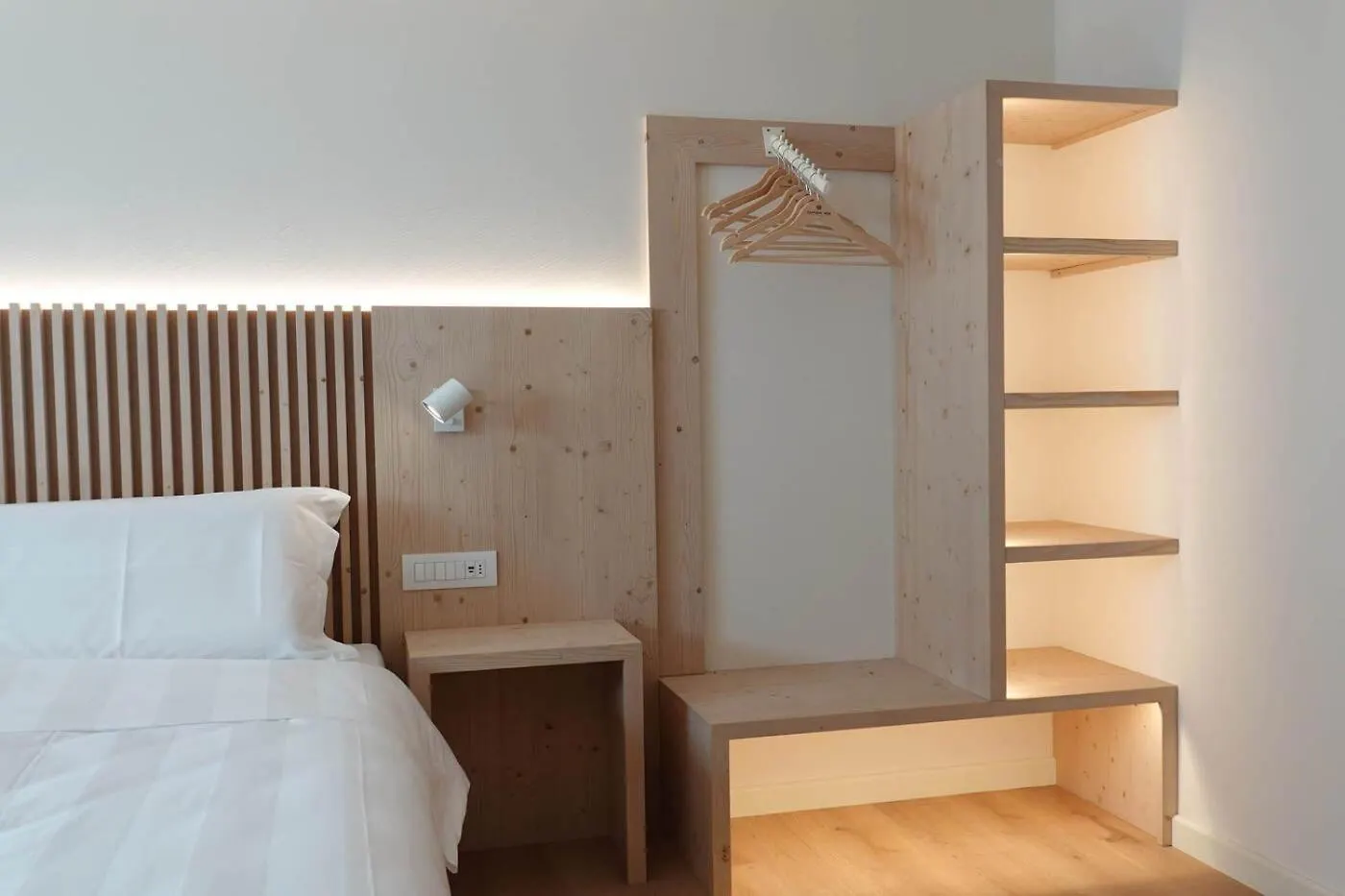 Alpine Rooms And Suites Livigno - Camana Noa - Bed & Breakfast